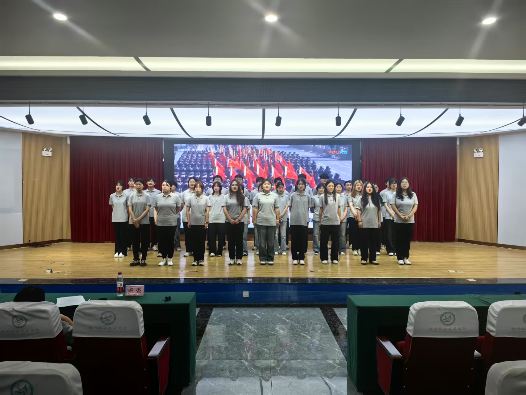 Ϣ봫ýϵɹٰ조ഺáϳ